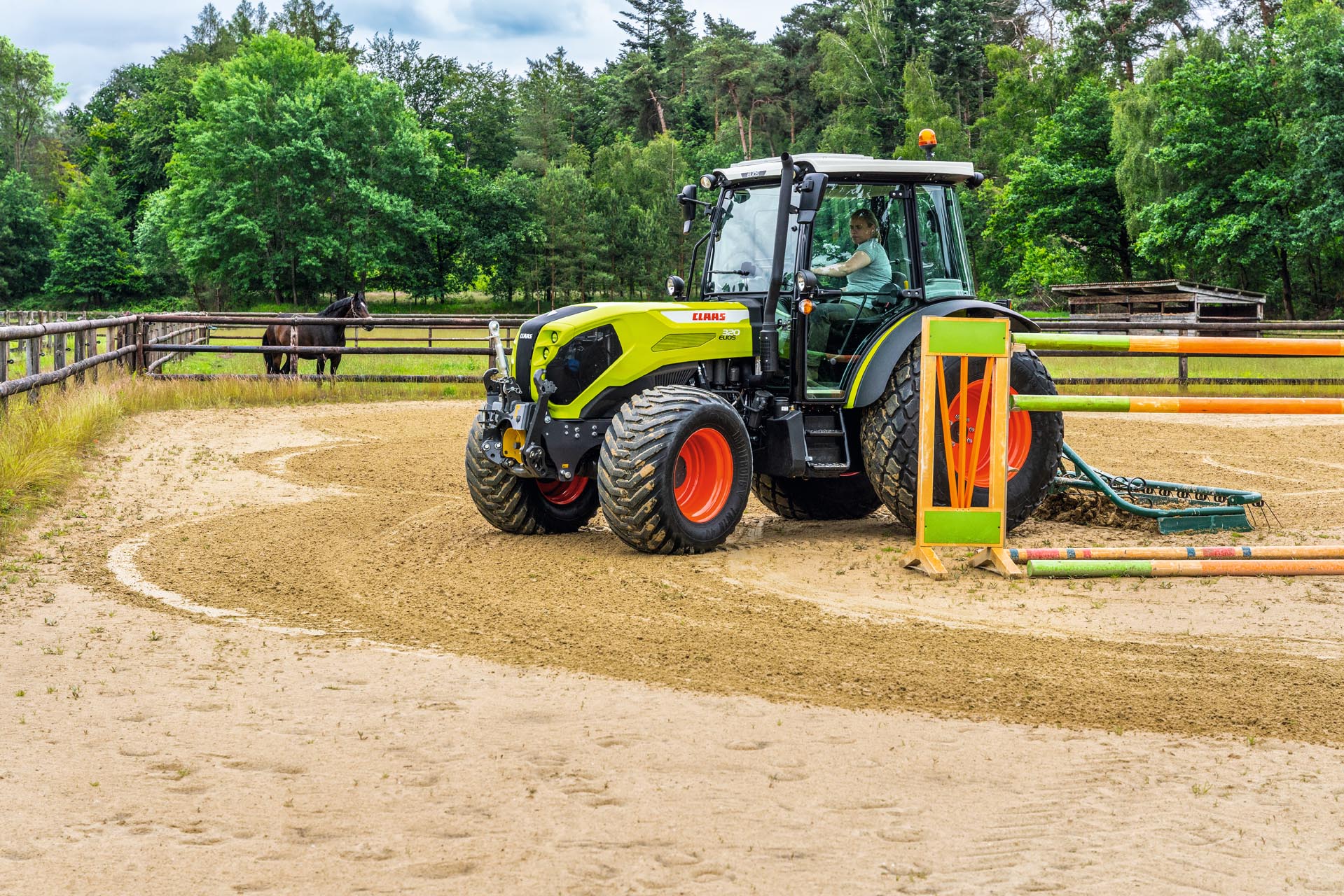 claas elios300 18