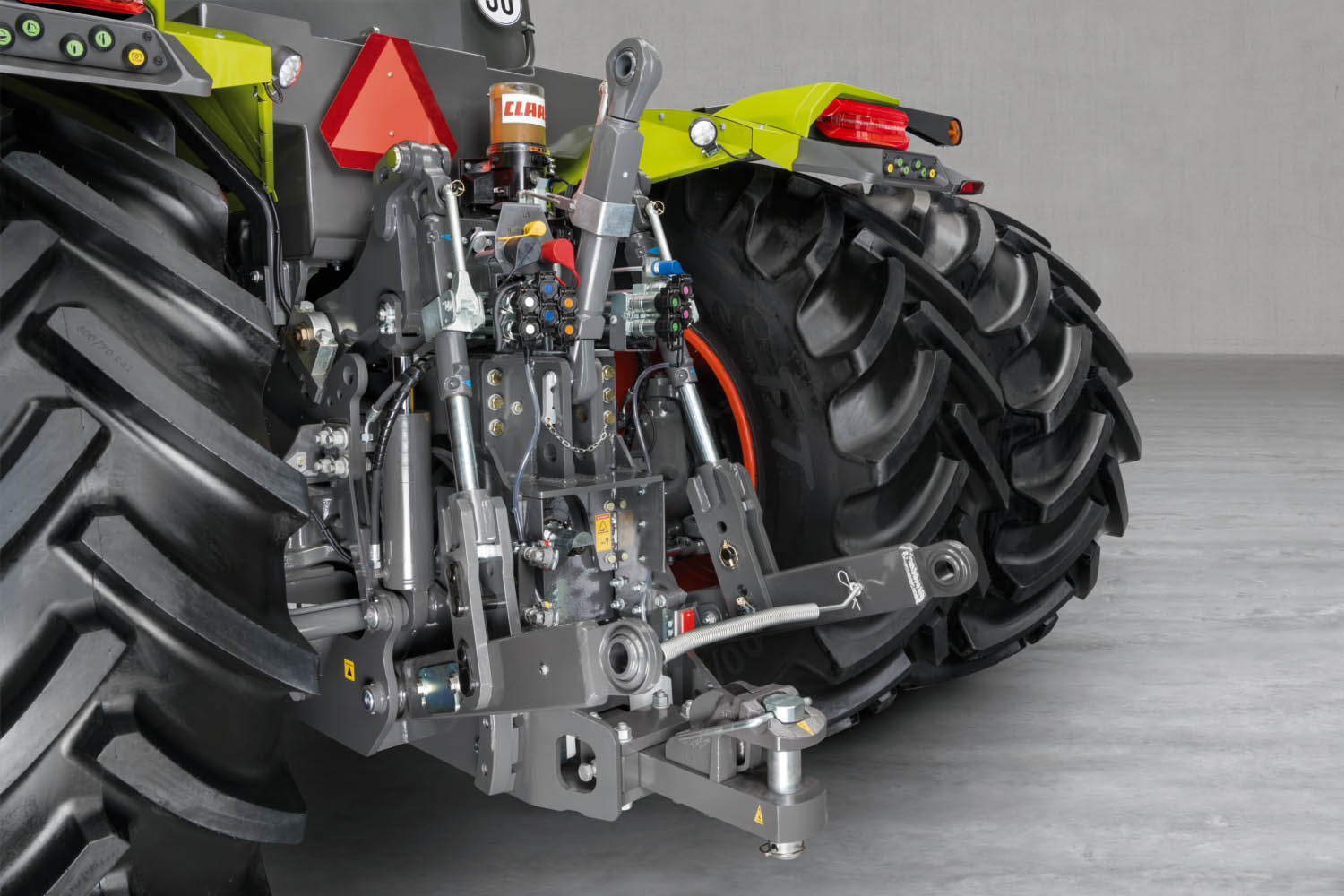 Claas Xerion 01