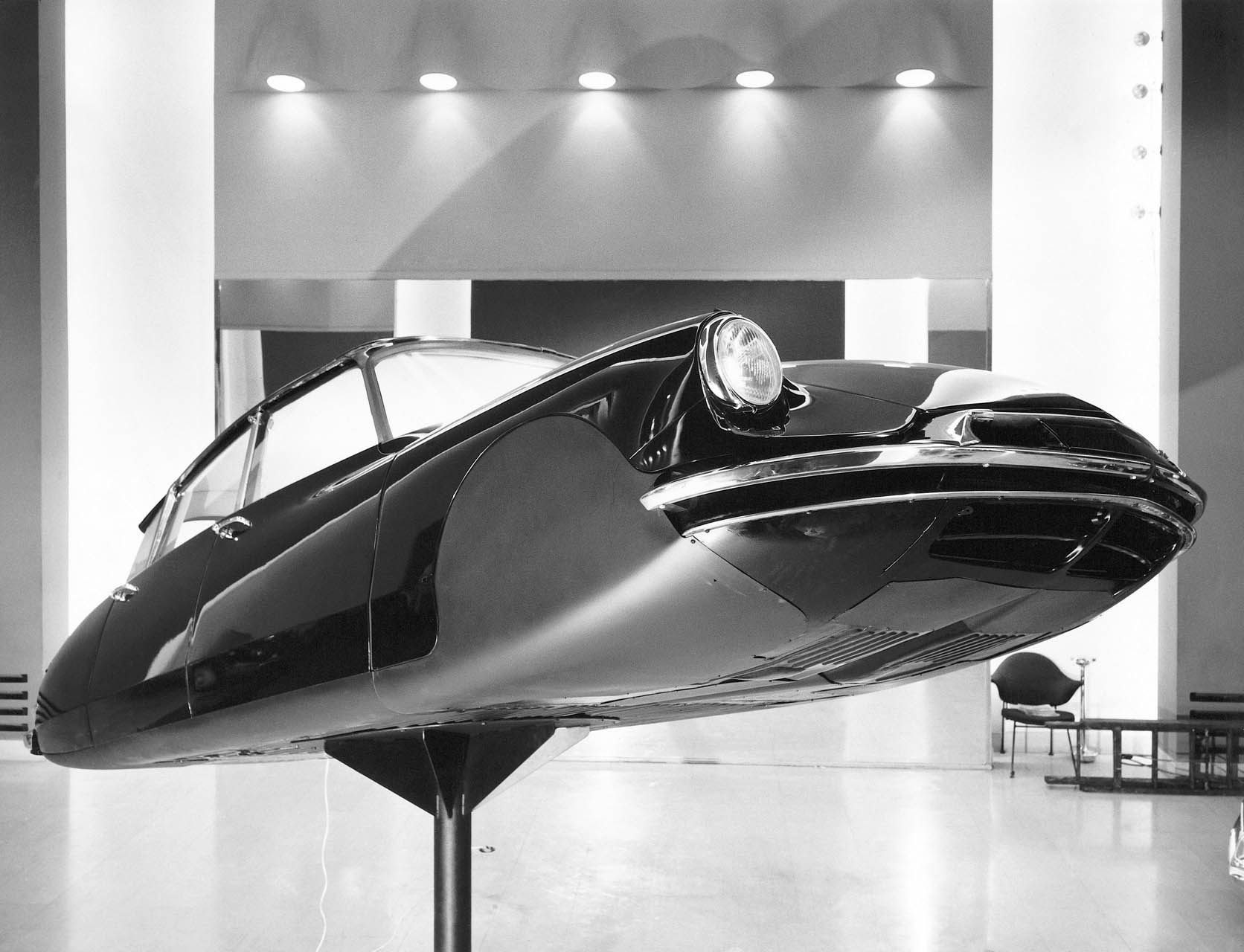 DS SANS ROUES - Exposition 1961PNS-6445095