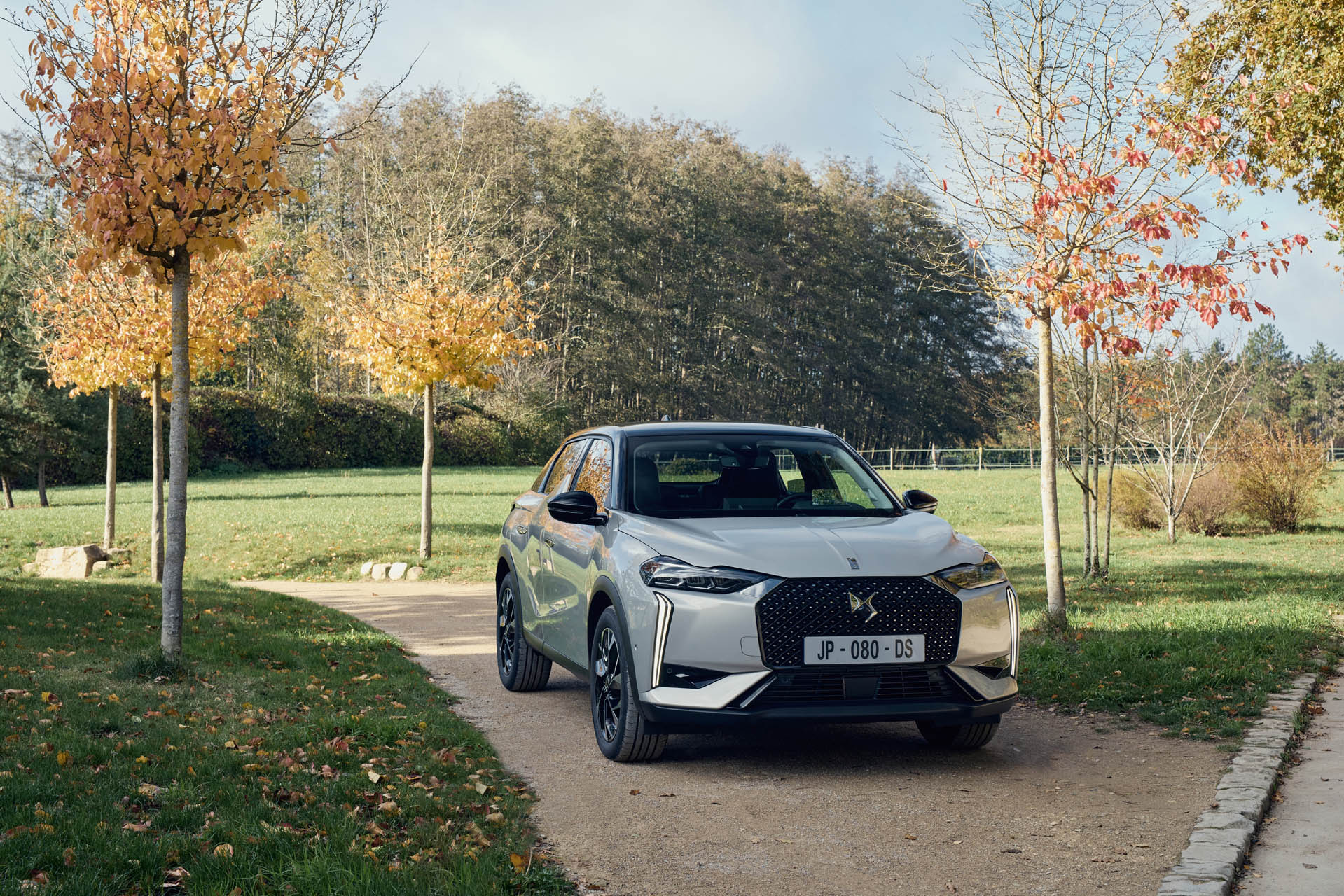 DS 3 HYBRID2023 11 FYT0250 Bonbon