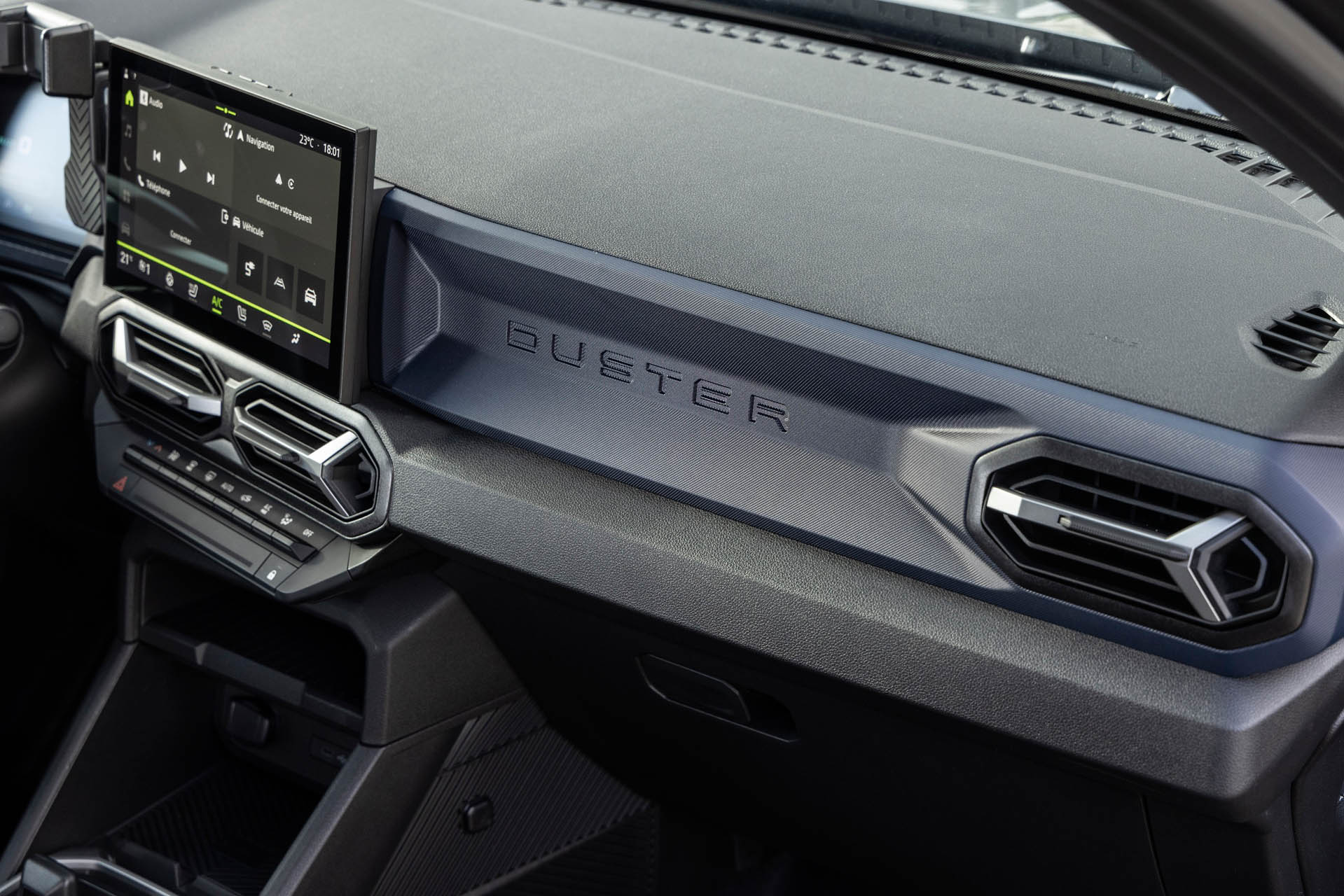 All-NewDaciaDusterJourney-InteriorDetail26