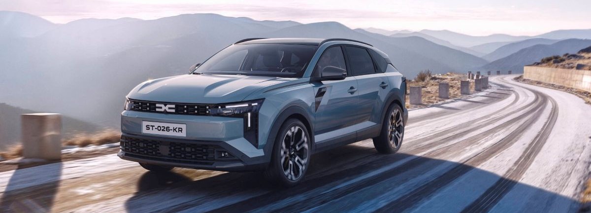 Dacia-Striker-Hybrid-155 nyito
