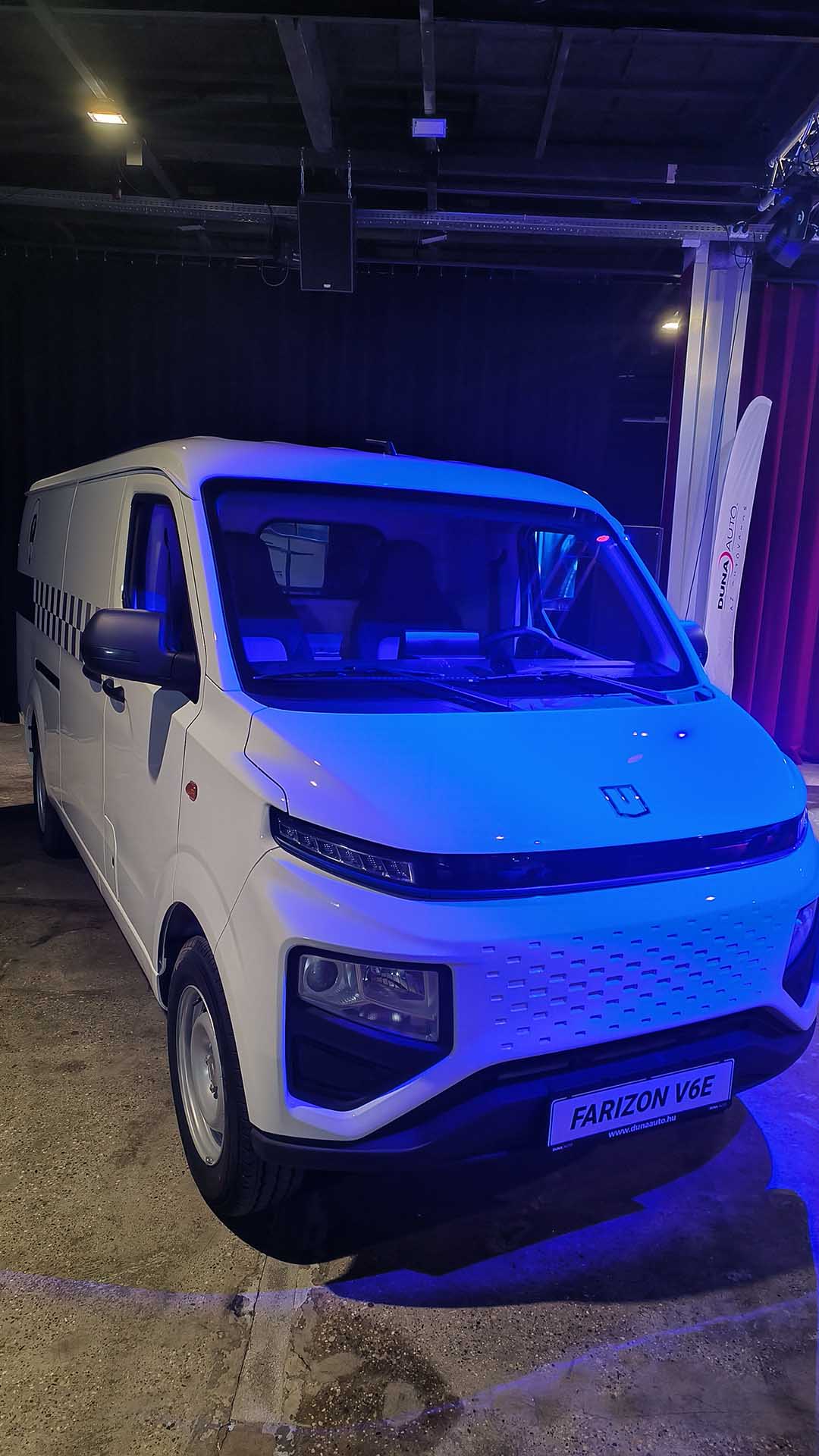 V6E-Exterior 21