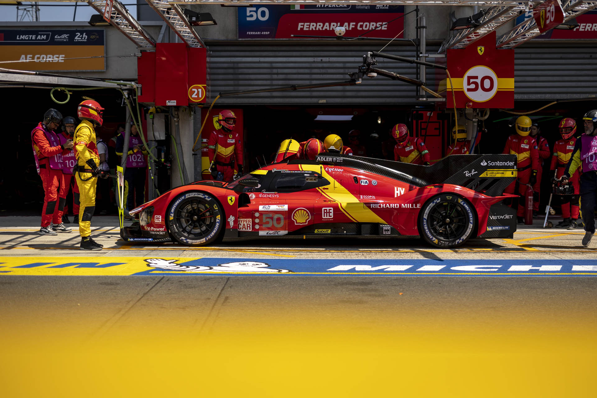 ferrarihypercar03