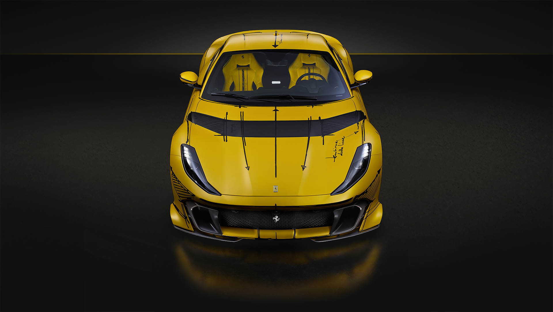 Ferrari 812 Competizione Tailor Made 27