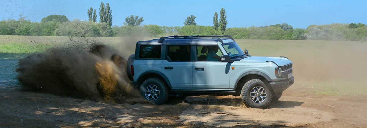 Ford Bronco Badlands nyito