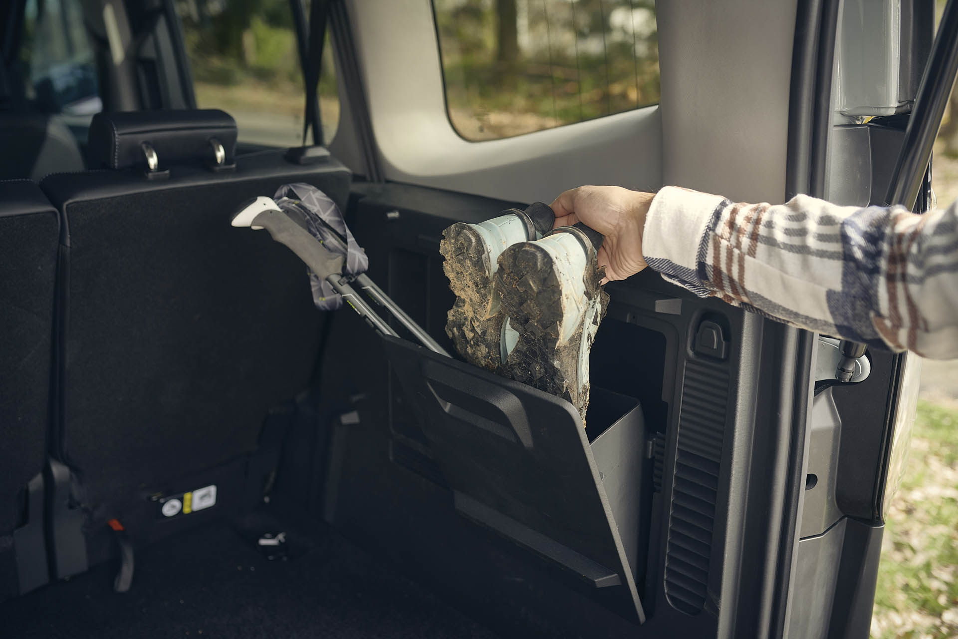 FORD E-Tourneo-Courier Active 2023 13