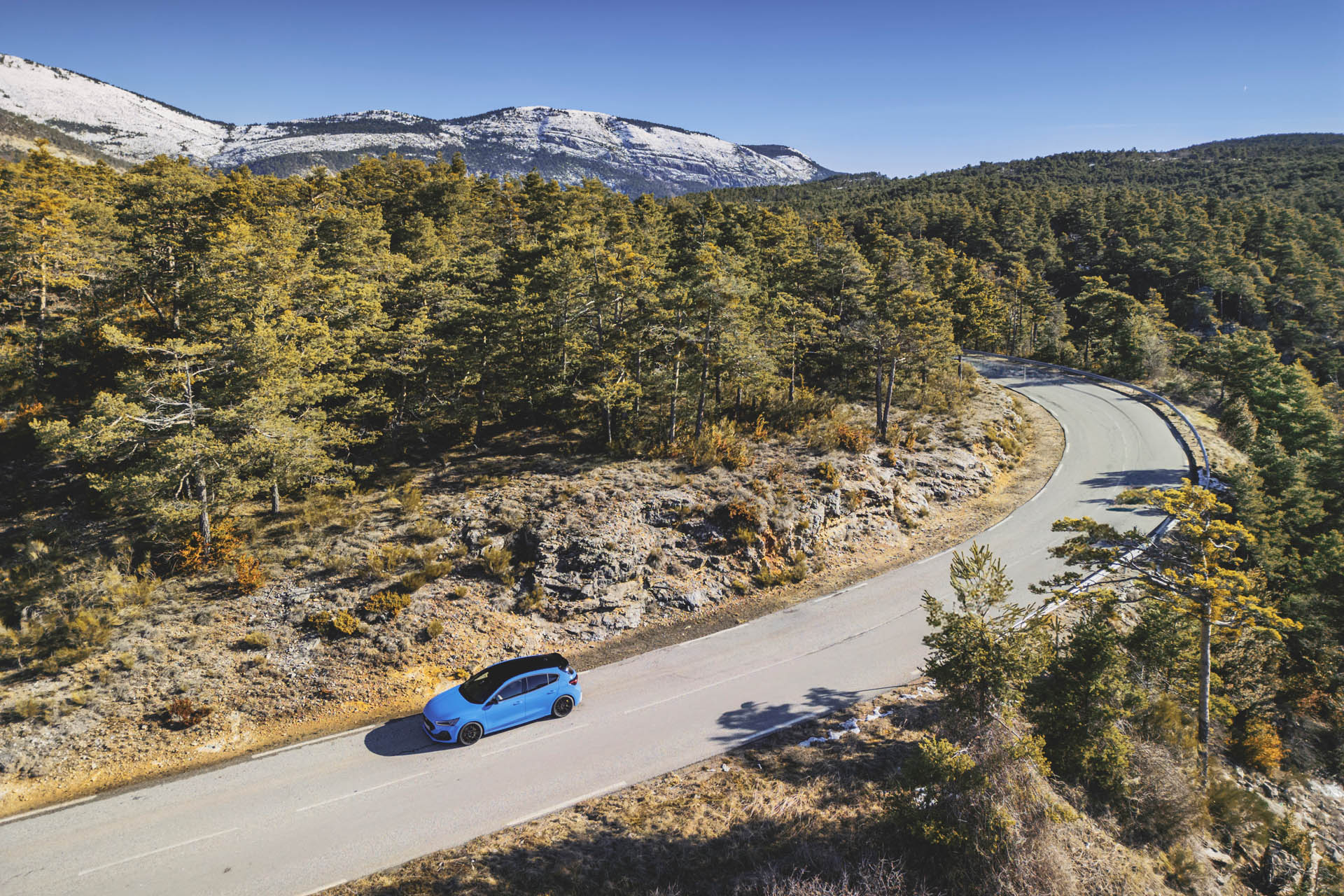 2024 FORD FOCUS-ST 02