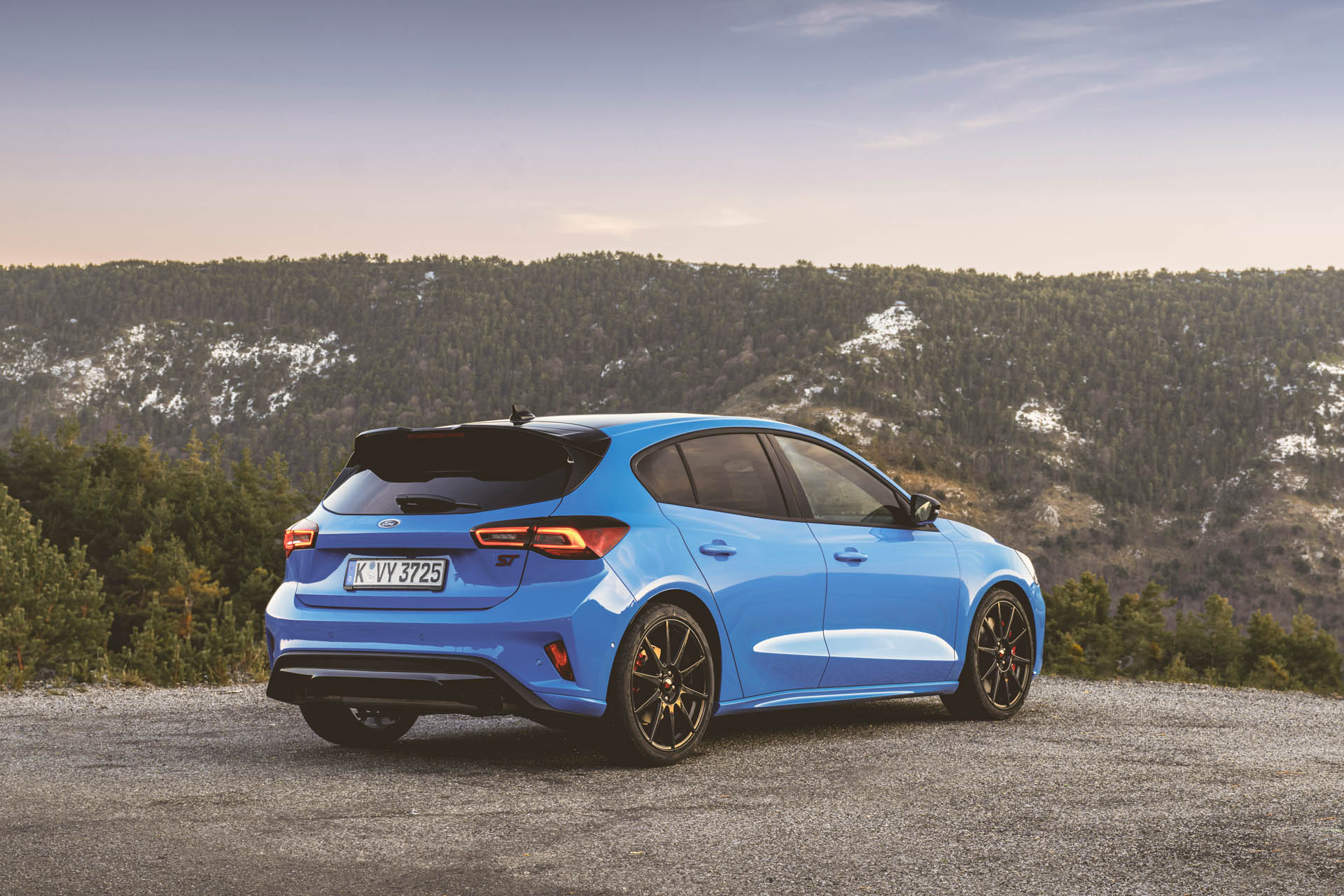 2024 FORD FOCUS-ST 25