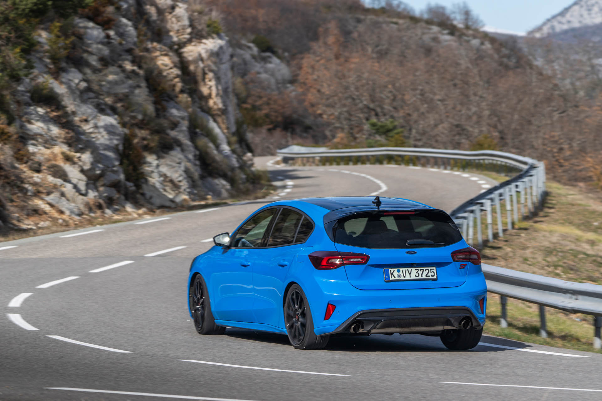 2024 FORD FOCUS-ST 66