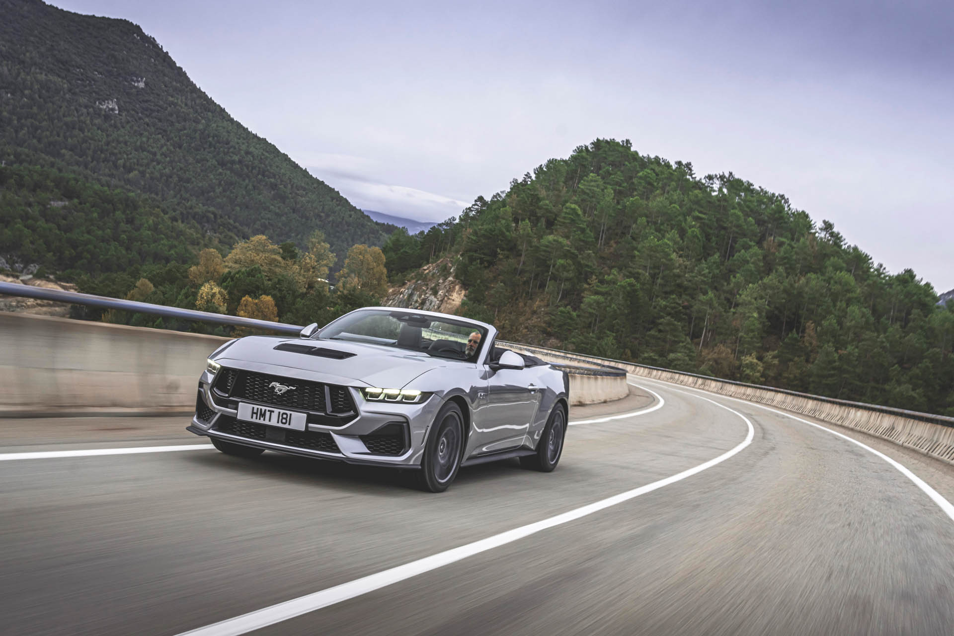 2024 FORD MUSTANG CONVERTIBLE 10
