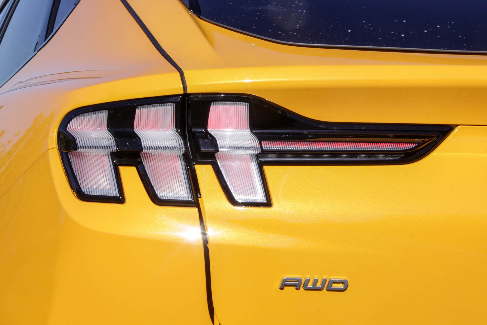 fordmustangmachegt03