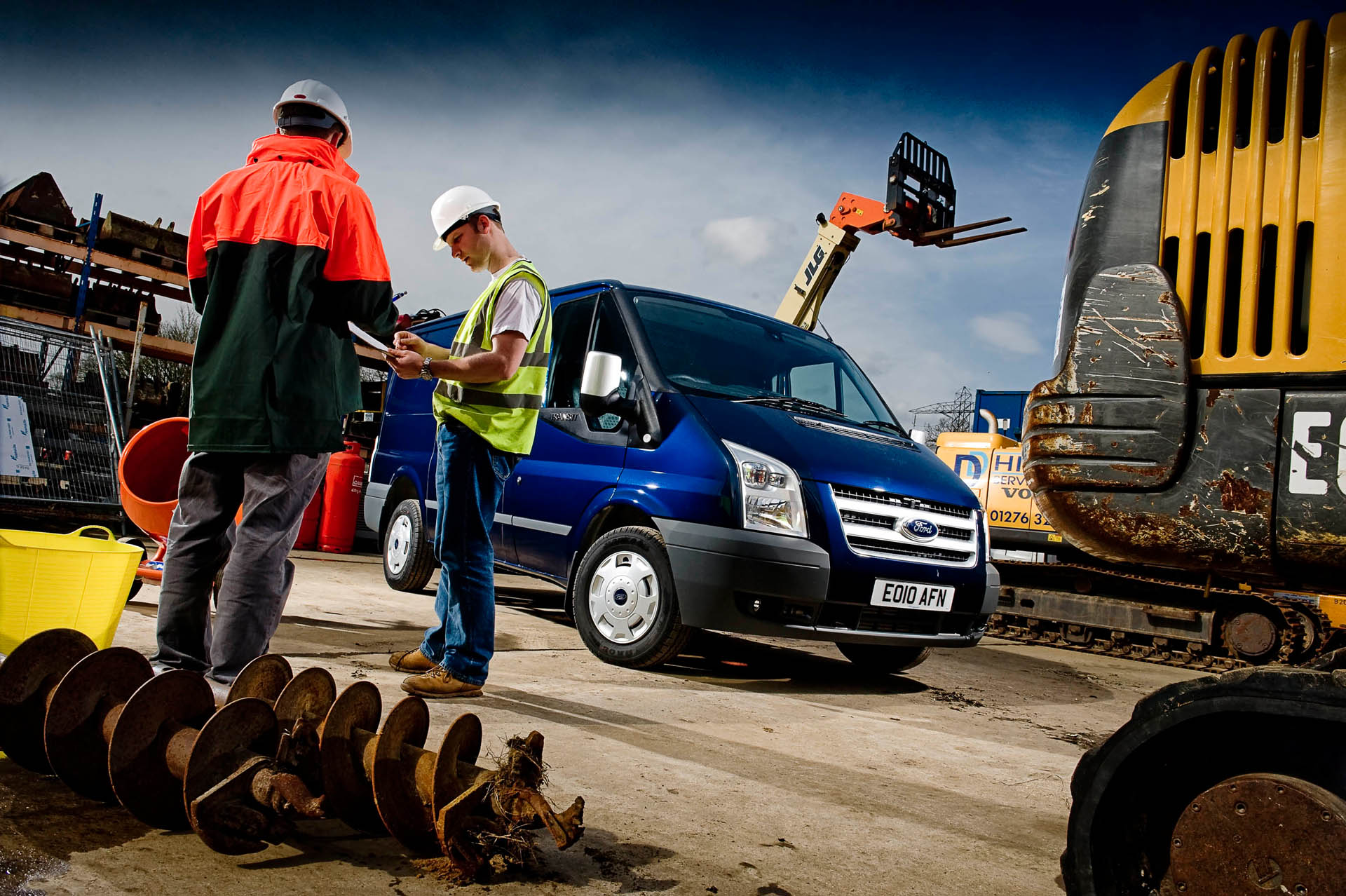 Ford Transit-Sapphire