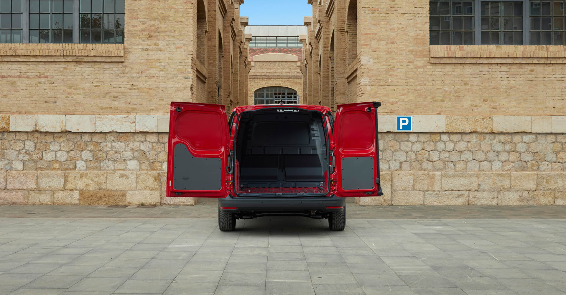 ford TRANSIT CONNECT PHEV SWB 09