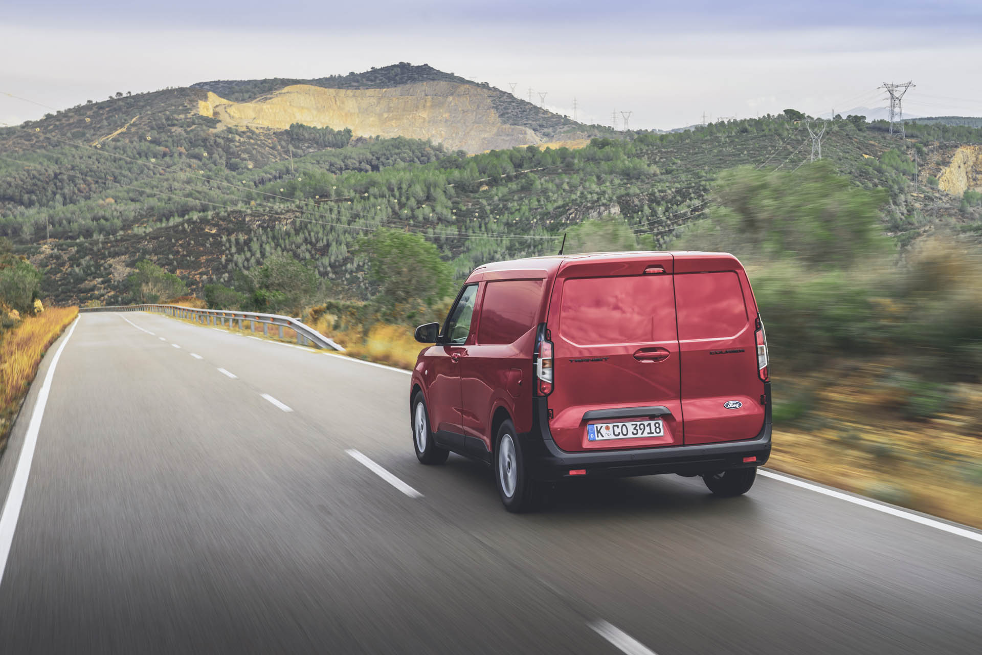 Ford Transit Courier 2024 24