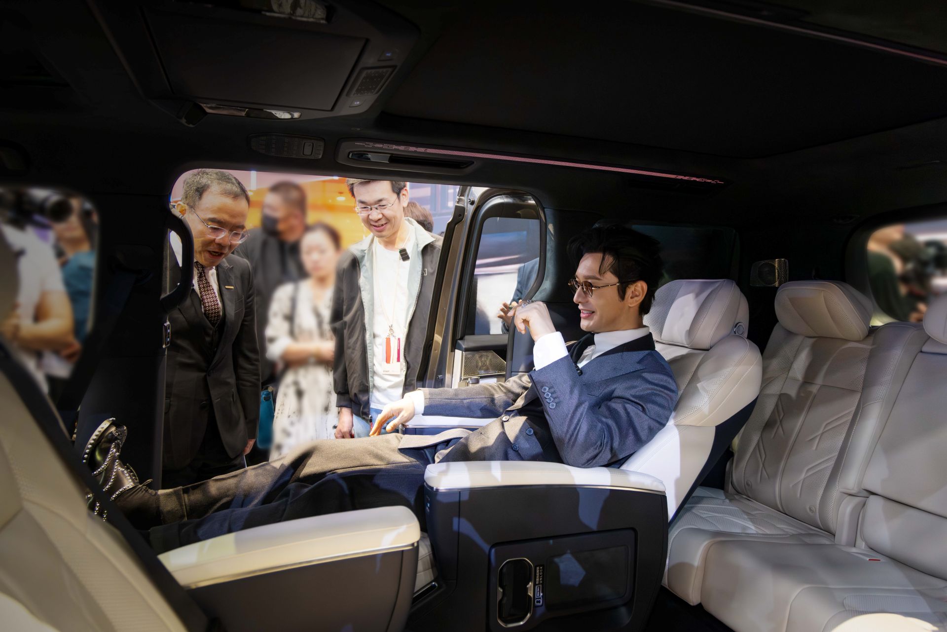Pekingi Autoszalon Geely Csoport Zeekr marka 5