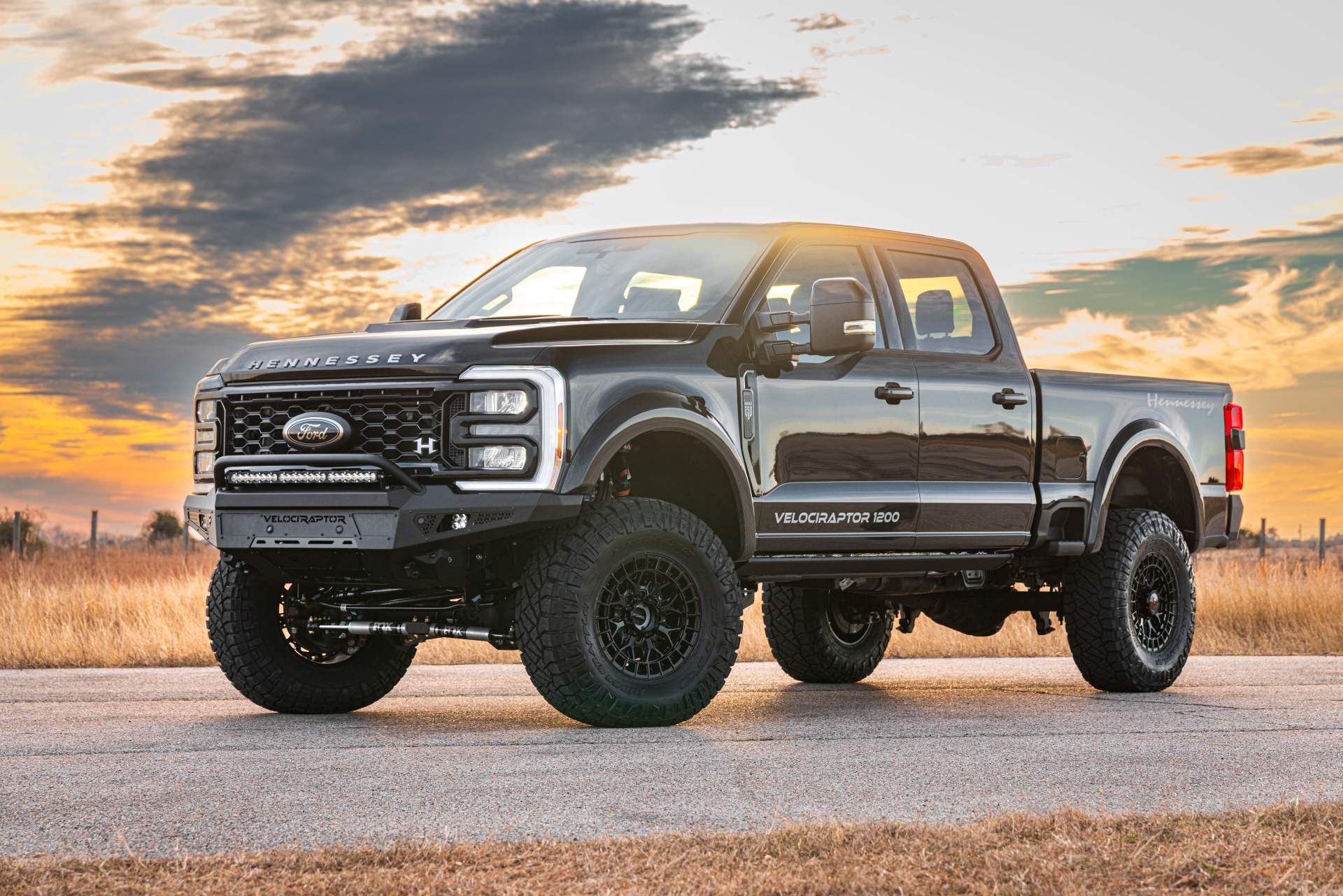 Hennessey Velociraptor 2026