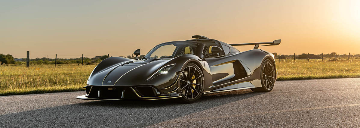 hennessey-venom-f5-revolution-roadster-nyito