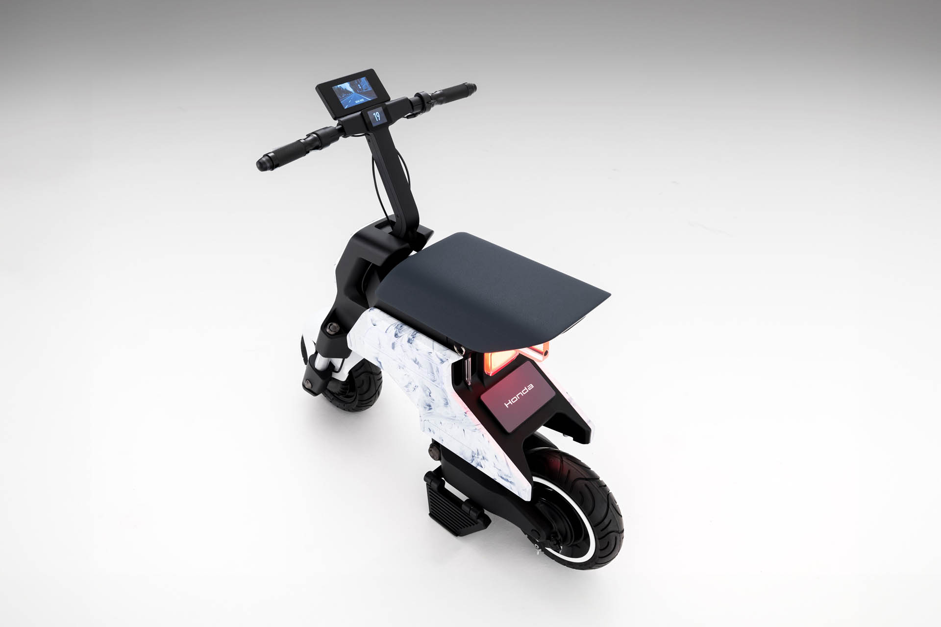 473954 HONDA SHOWCASES VISION FOR MORE SUSTAINABLE PRODUCT DESIGN AT MILAN DESIGN