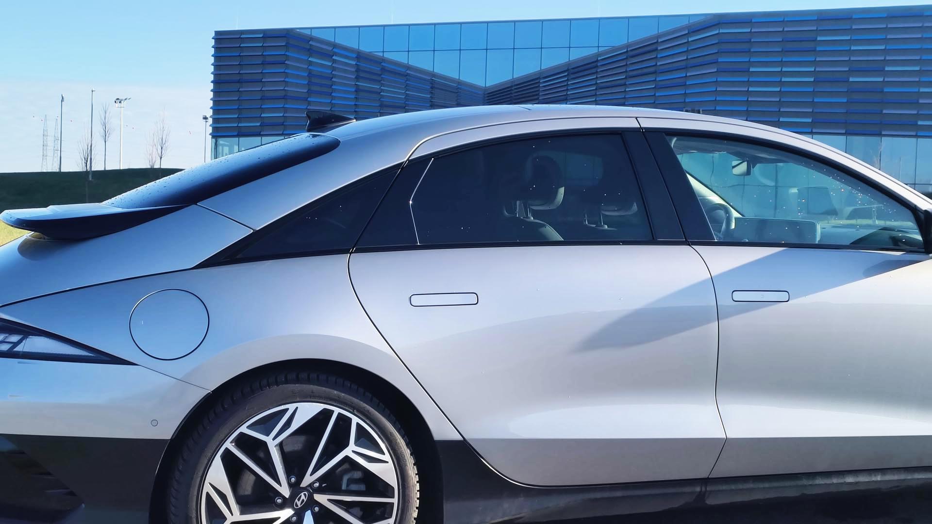 hyundai ioniq 6 13