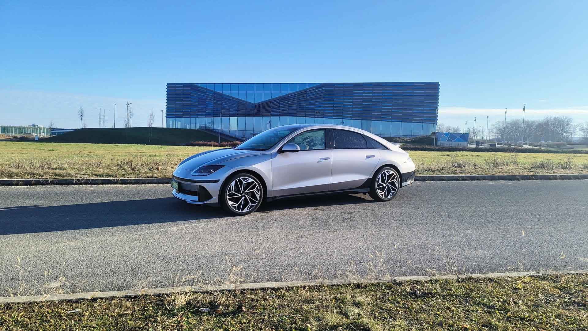 hyundai ioniq 6 36