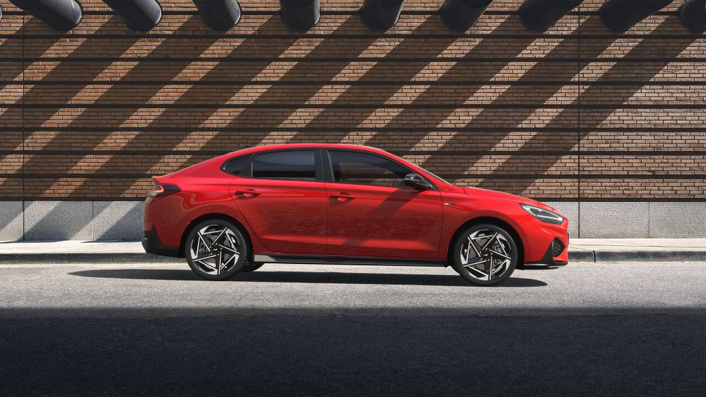 hyundai i30 fastback n-line 2024 02