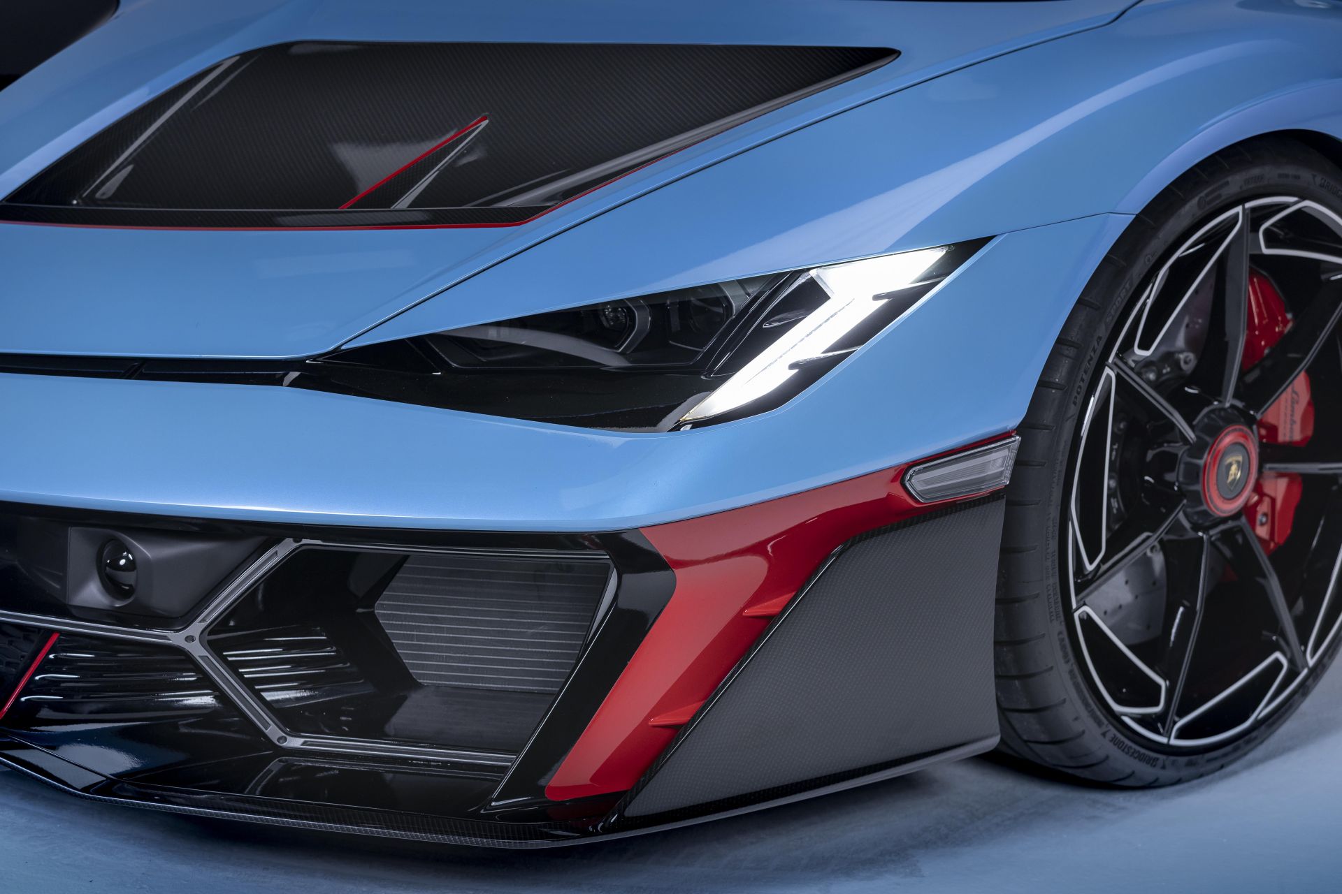 lamborghini fenomeno roadster 40