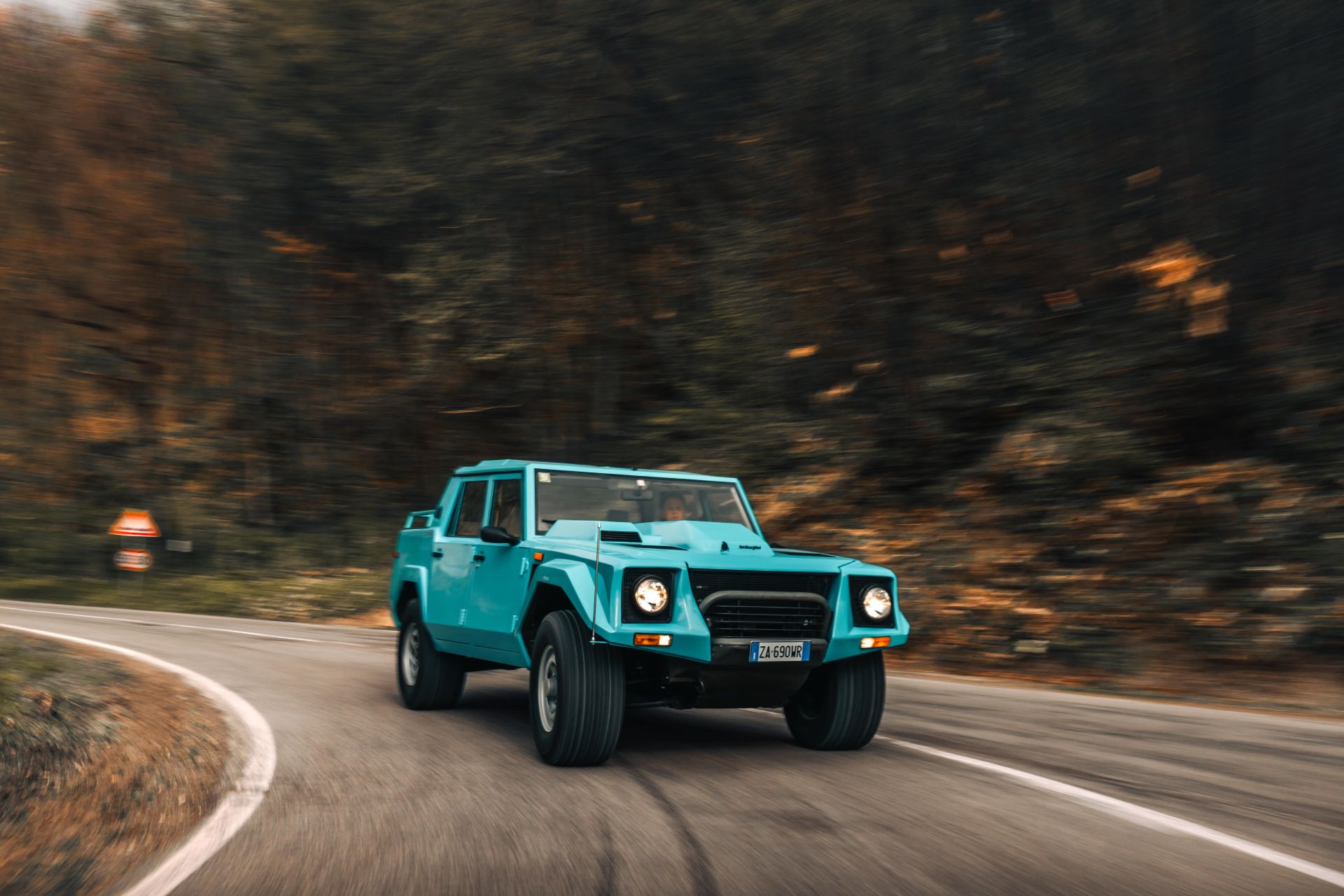 lamborghini lm002 01