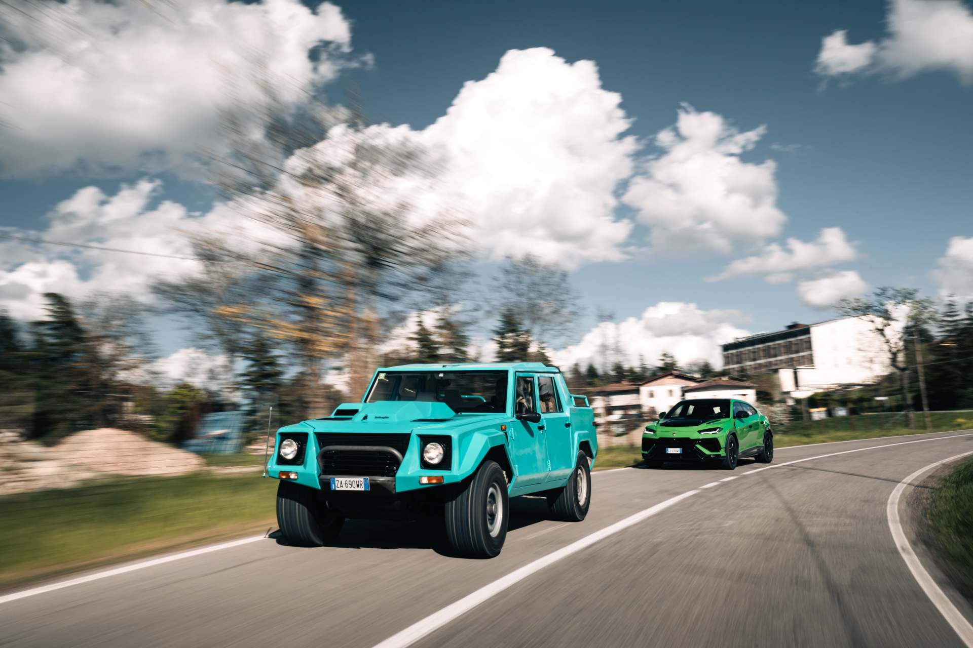 lamborghini lm002 urus 02