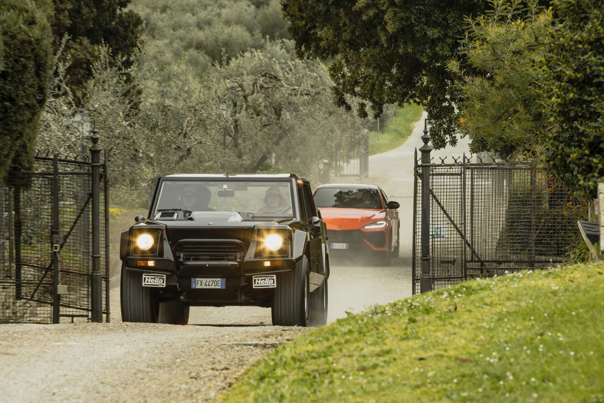 lamborghini lm002 urus 05