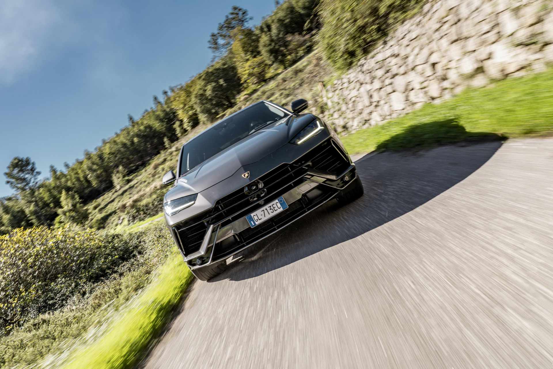 lamborghini urus 31
