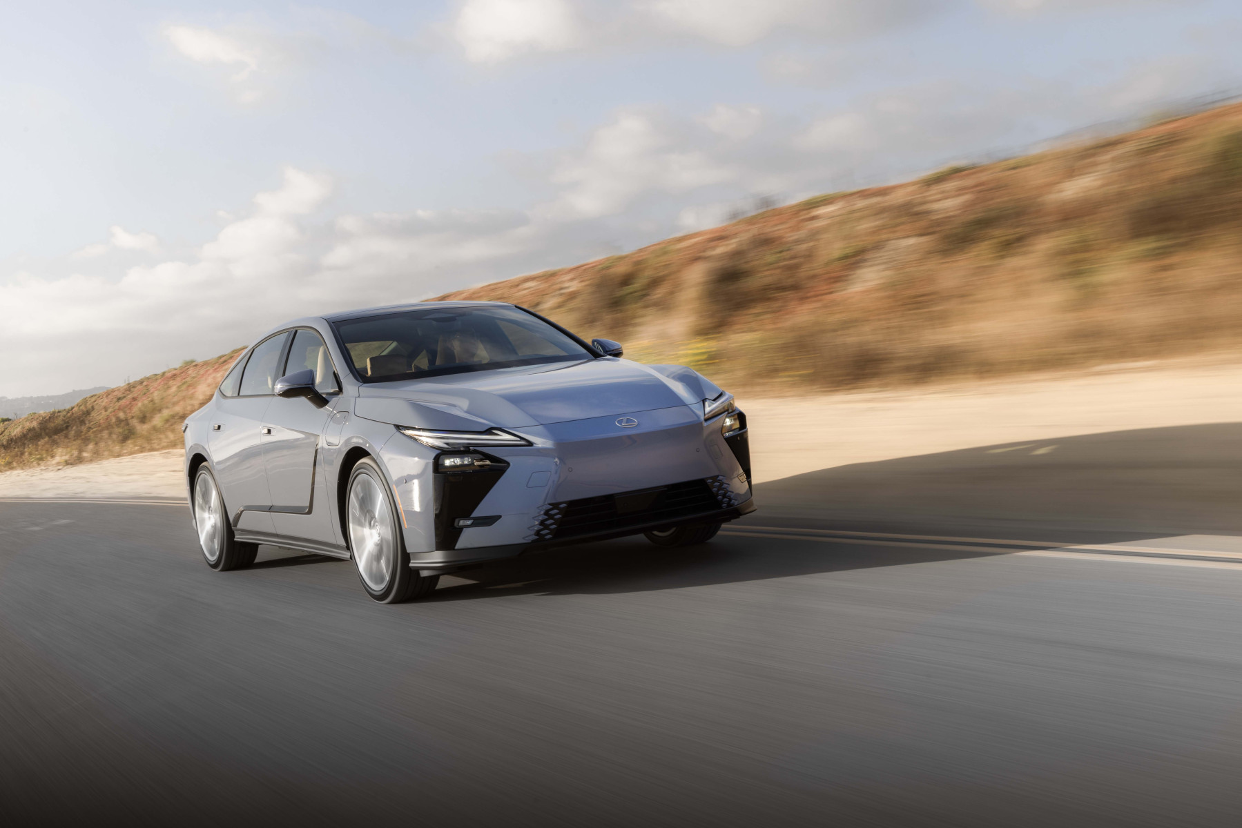 lexus es 2026 13