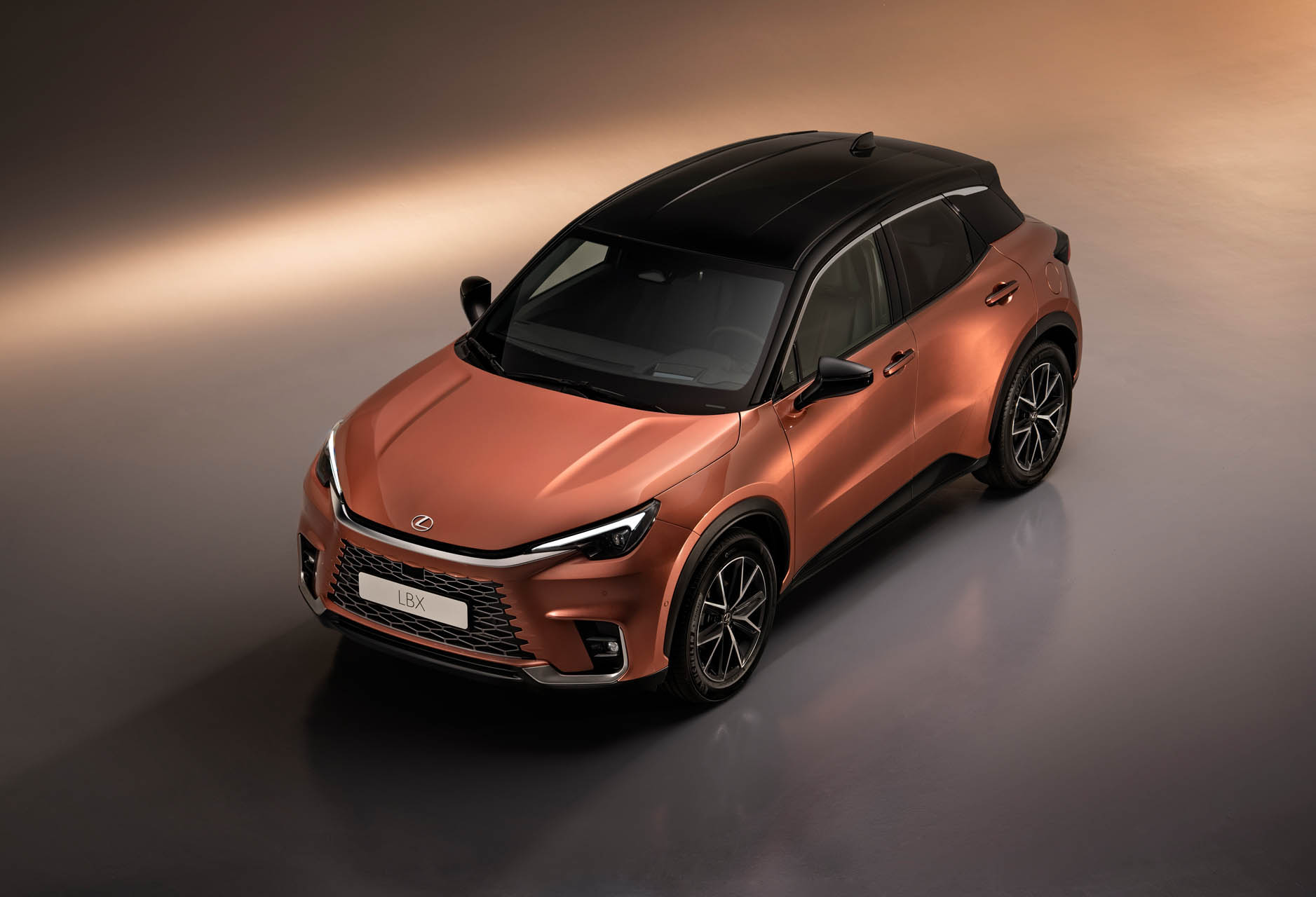 Lexus LBX 20