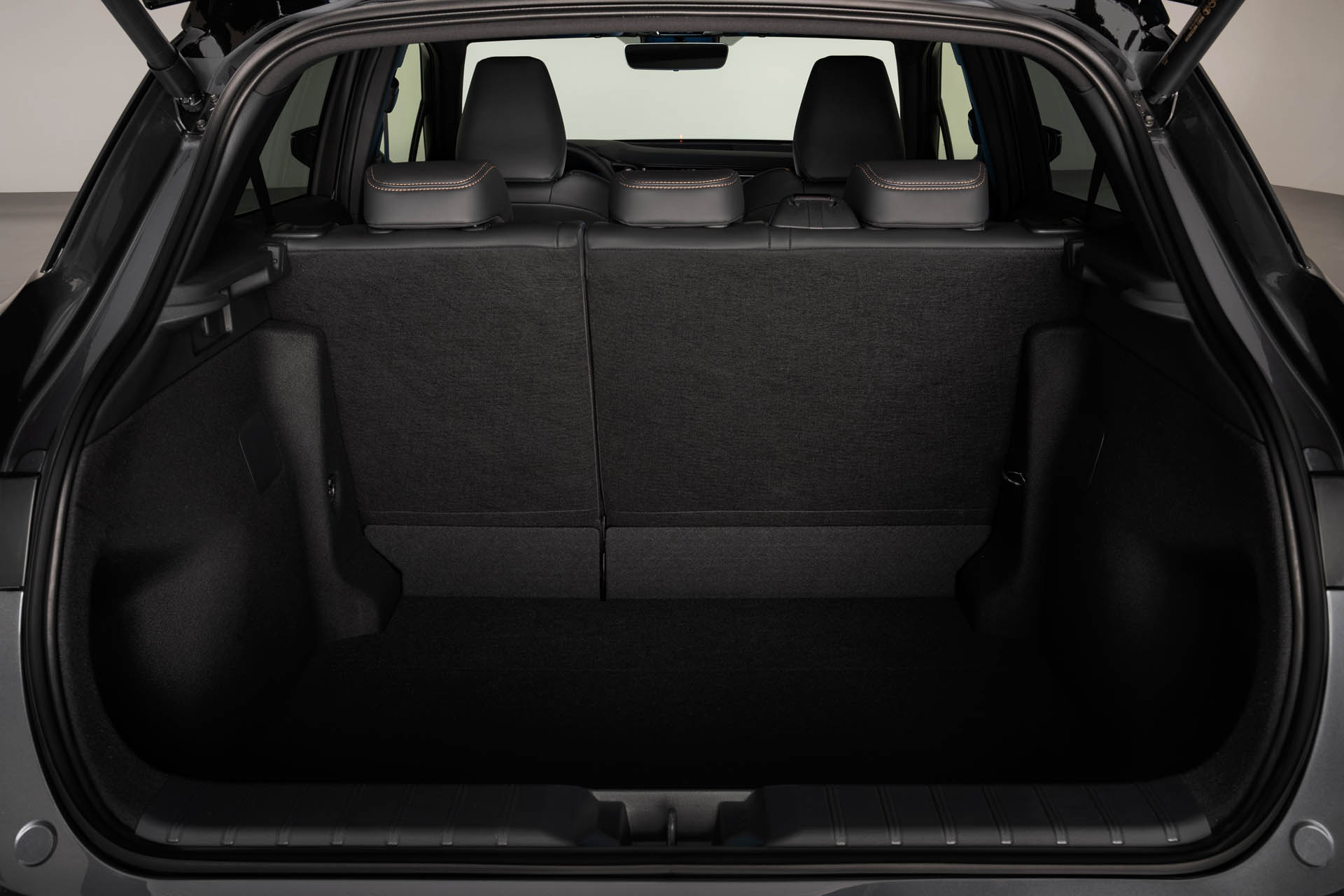 Lexus LBX 43