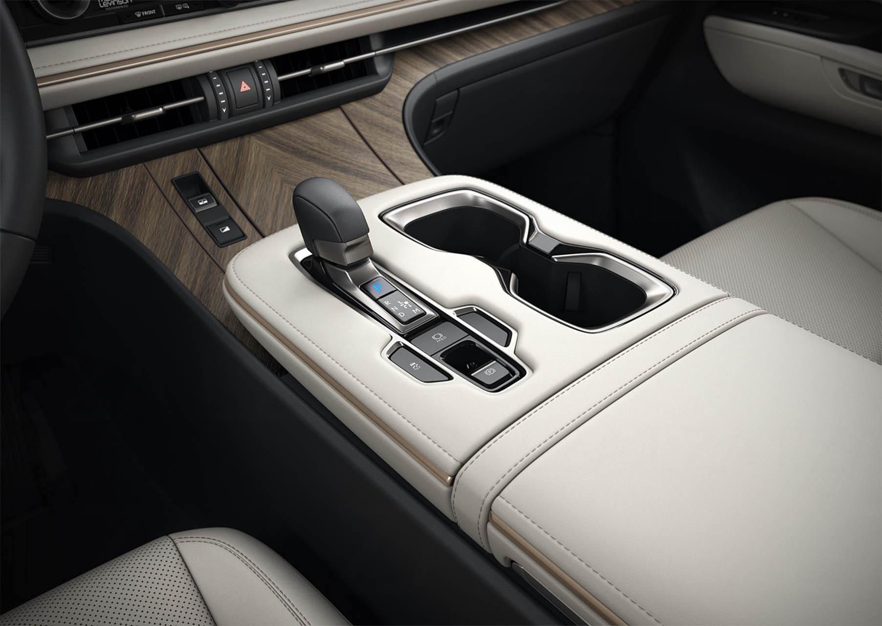 Lexus LM 08