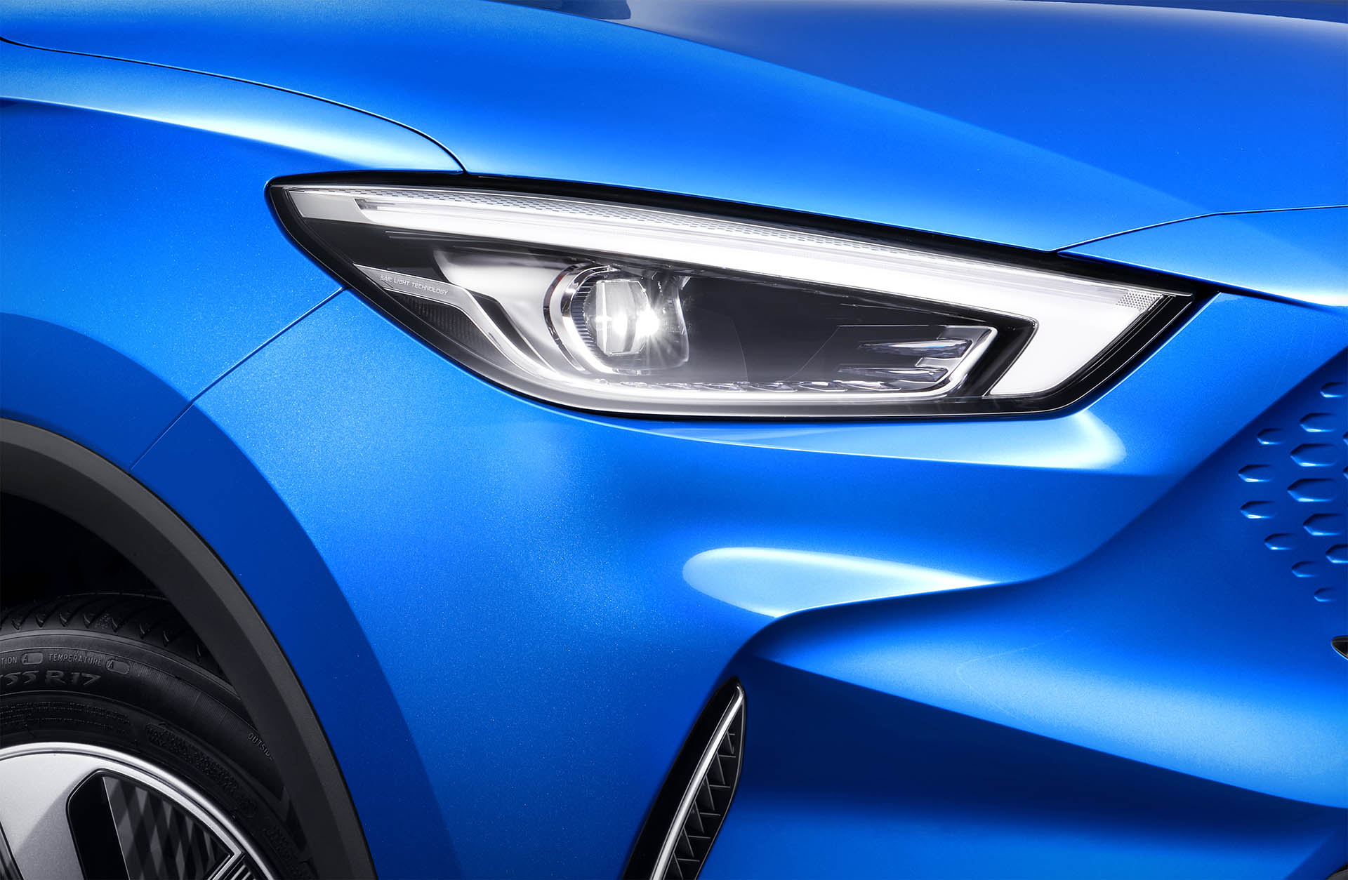 MG ZS EV mobem 2023