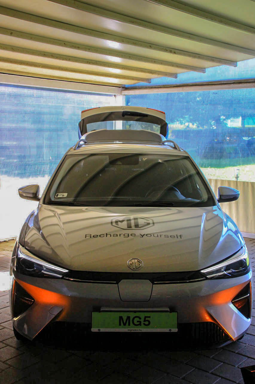 MG5 mobem 2023 01