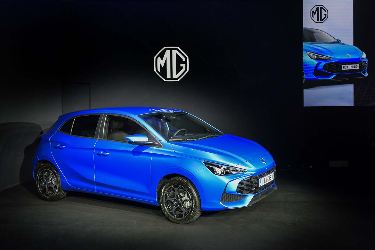 MG3 Hybrid1