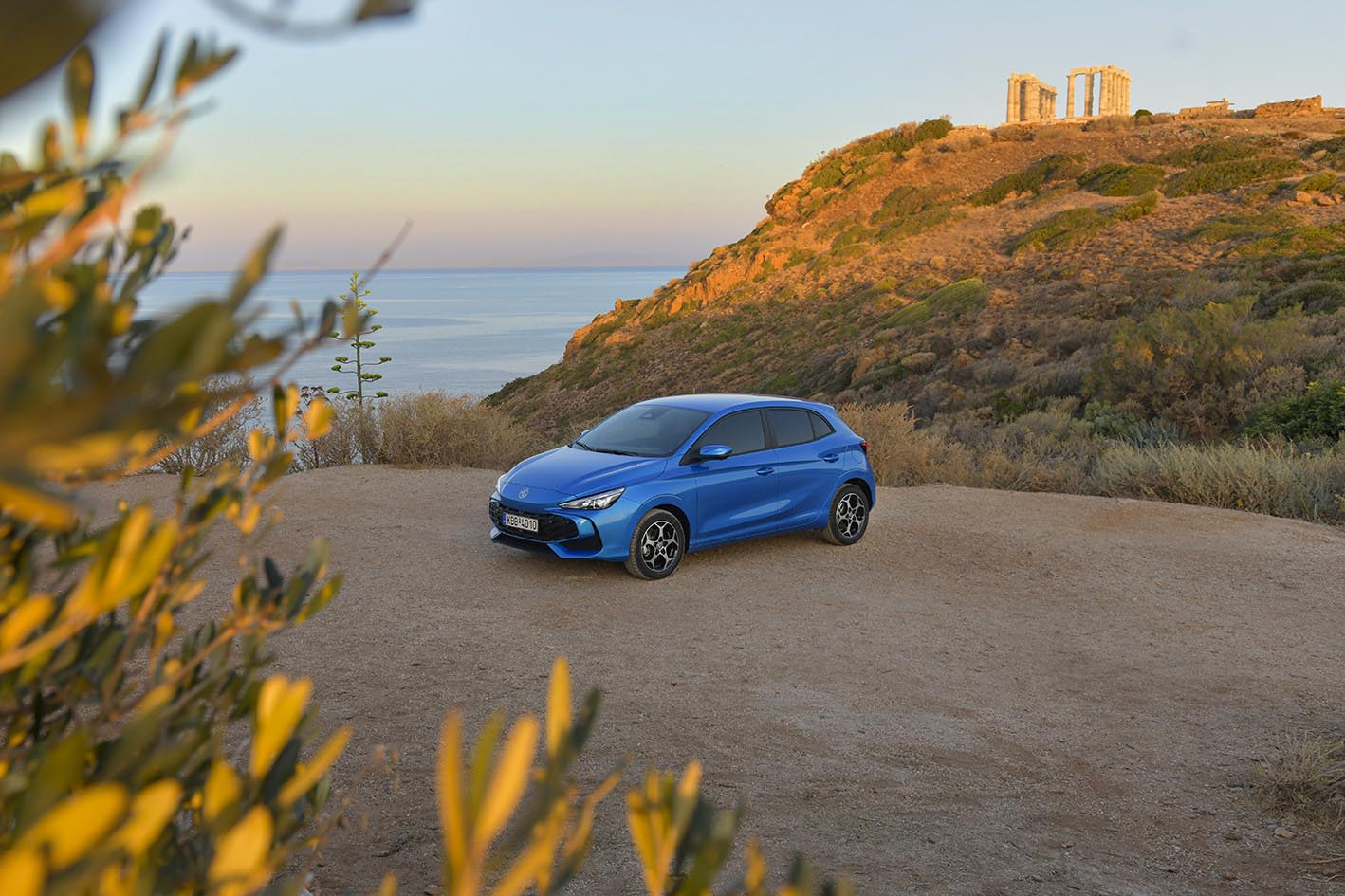 MG3 Hybrid13