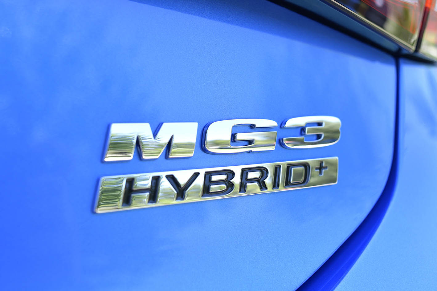 MG3 Hybrid14