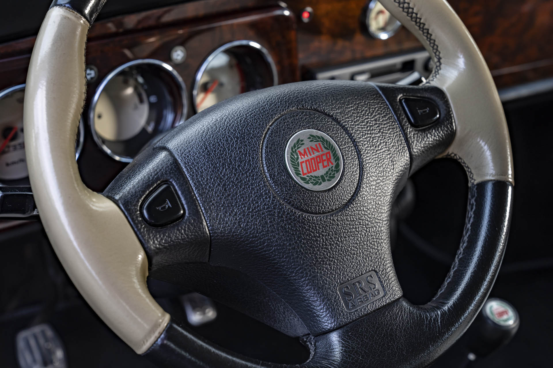 MINICooperMKVII23