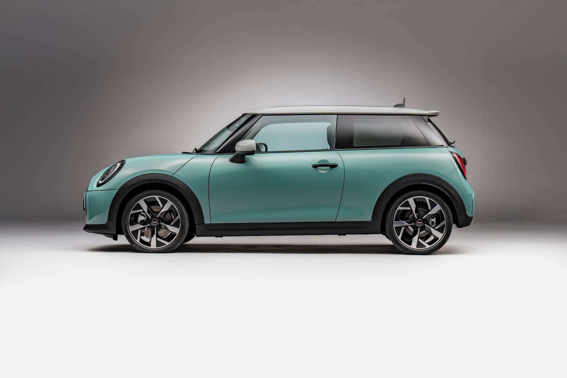 MINI Cooper 2024 03