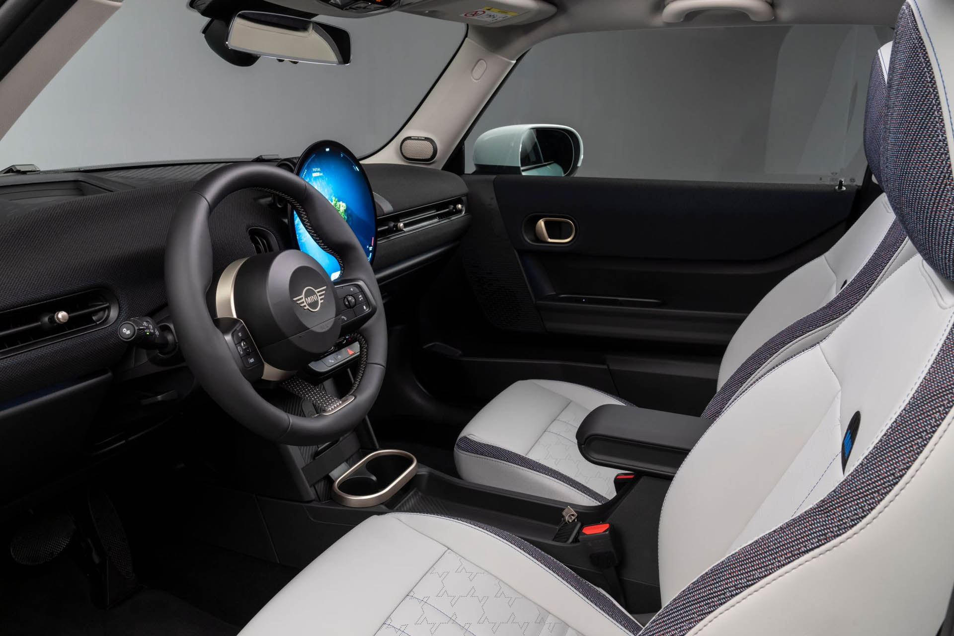 MINI Cooper 2024 24