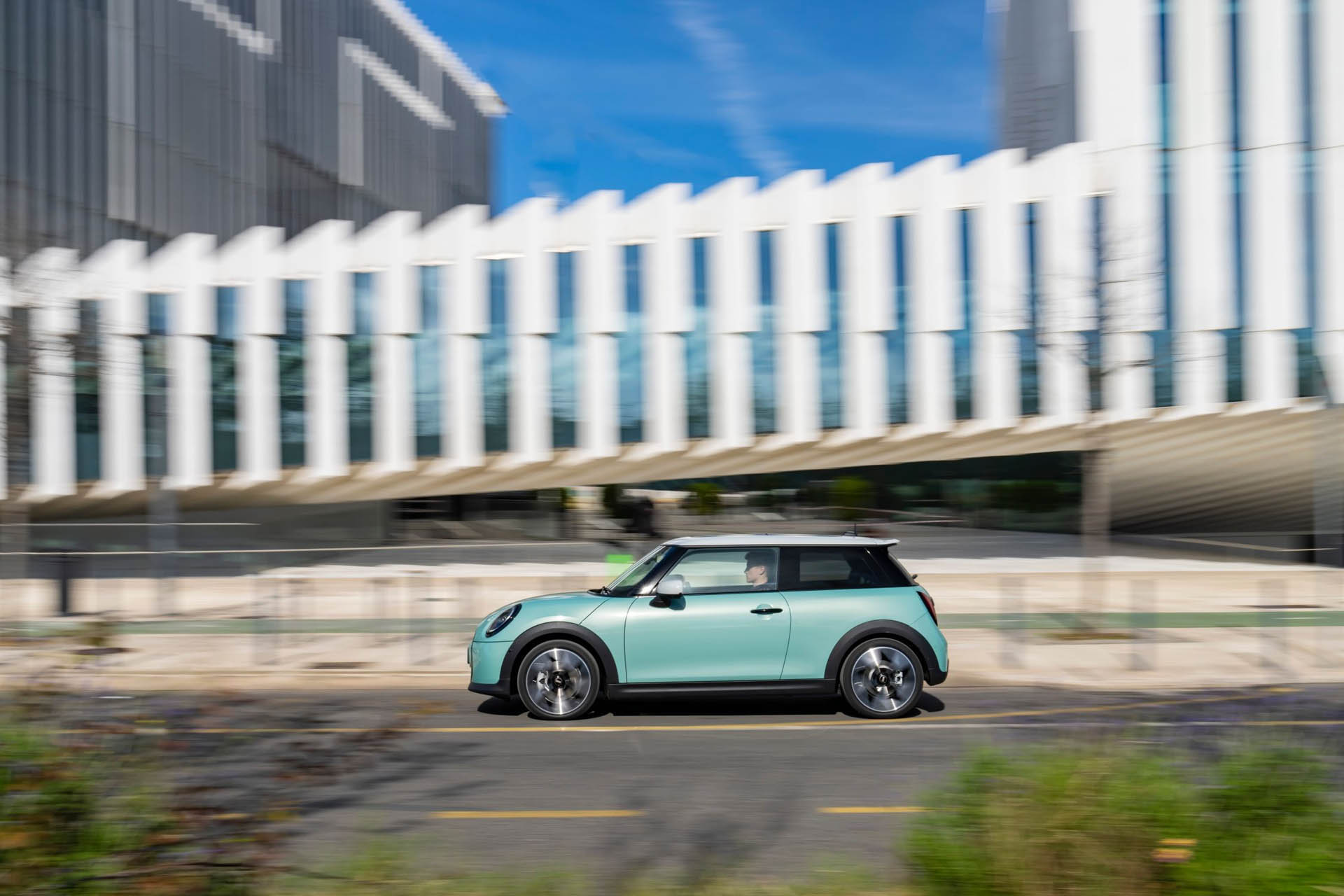 MINI Cooper S Classic Trim 2024 07