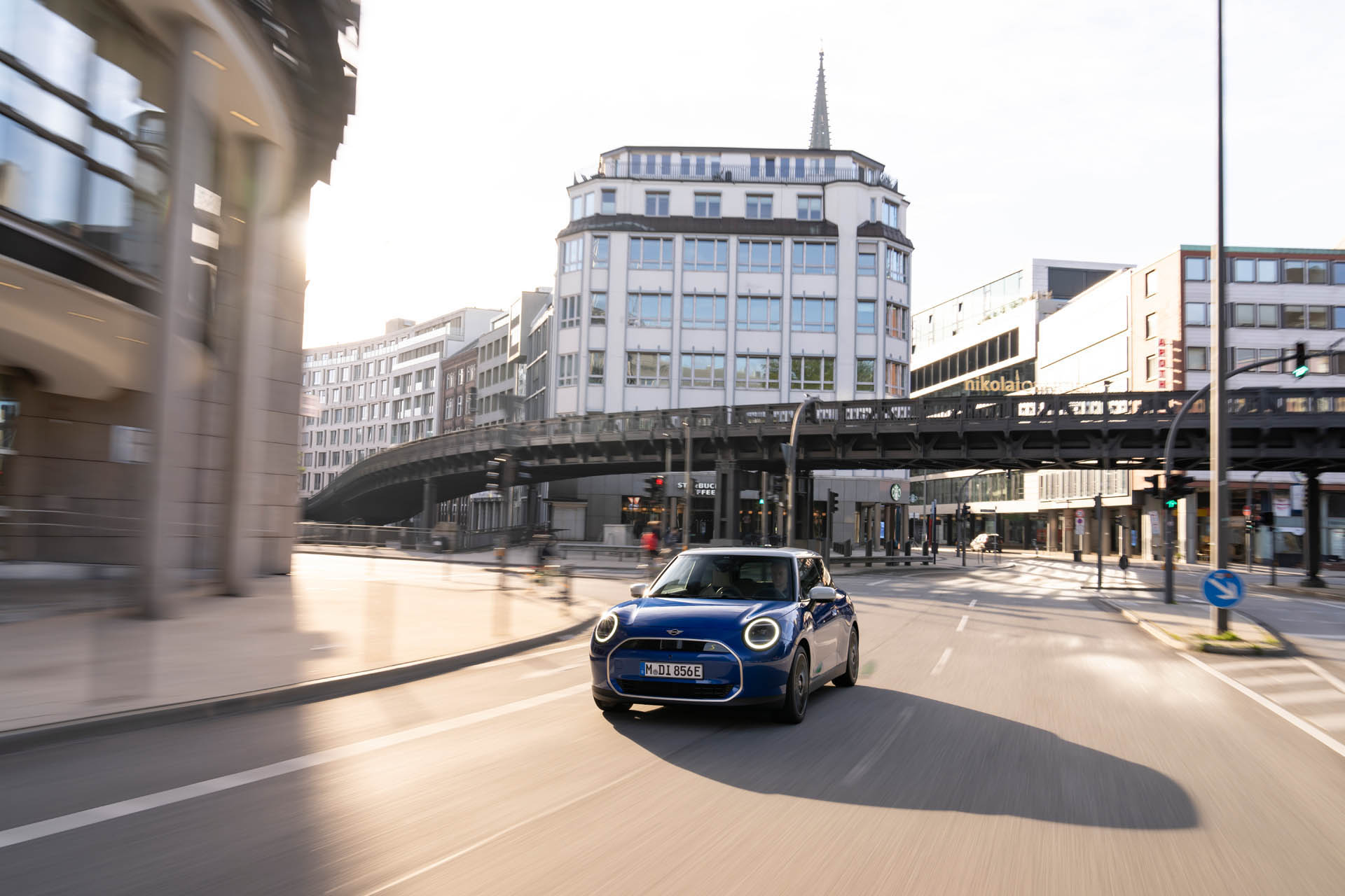 MINI Cooper SE 07