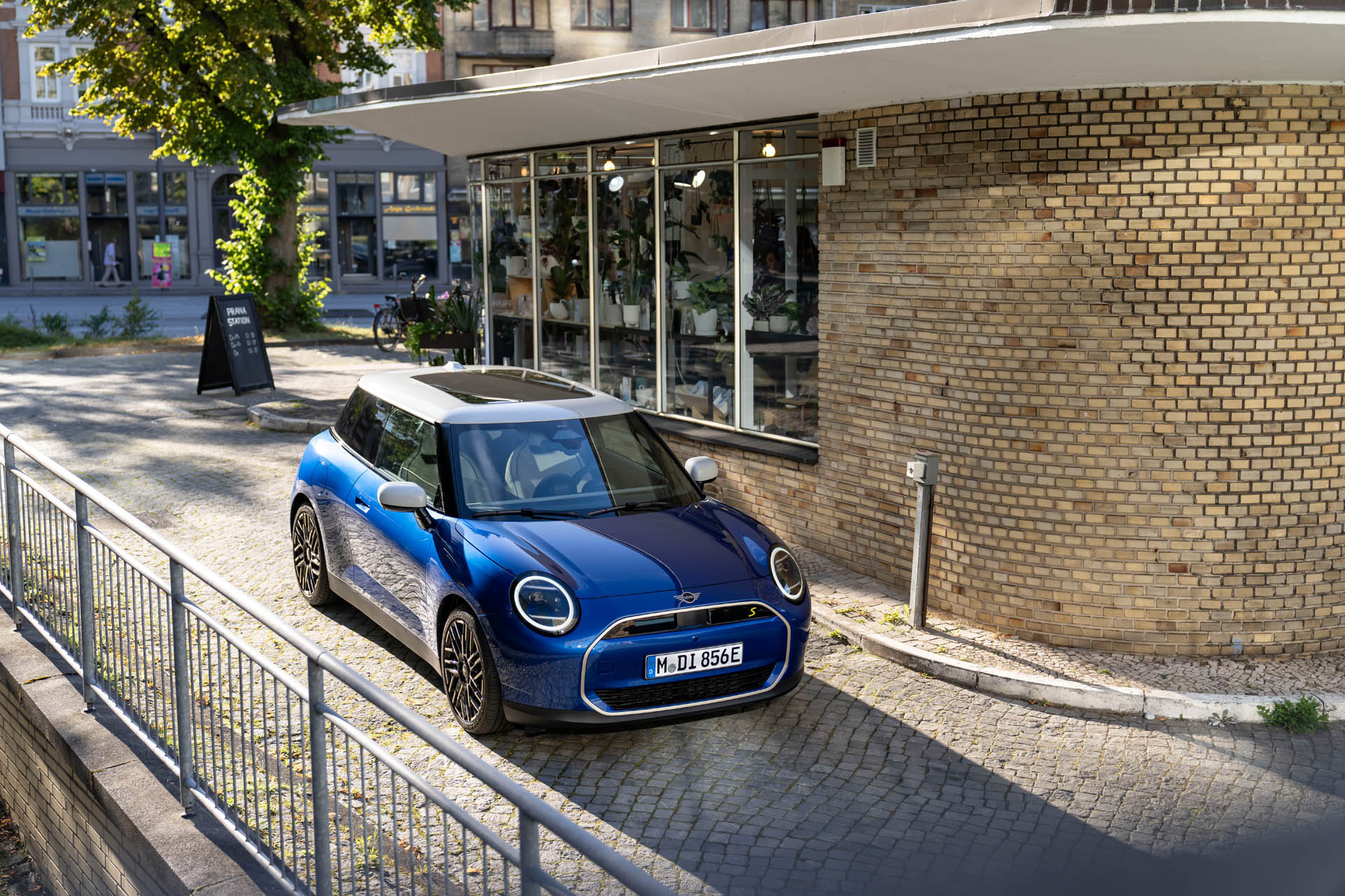 MINI Cooper SE 18
