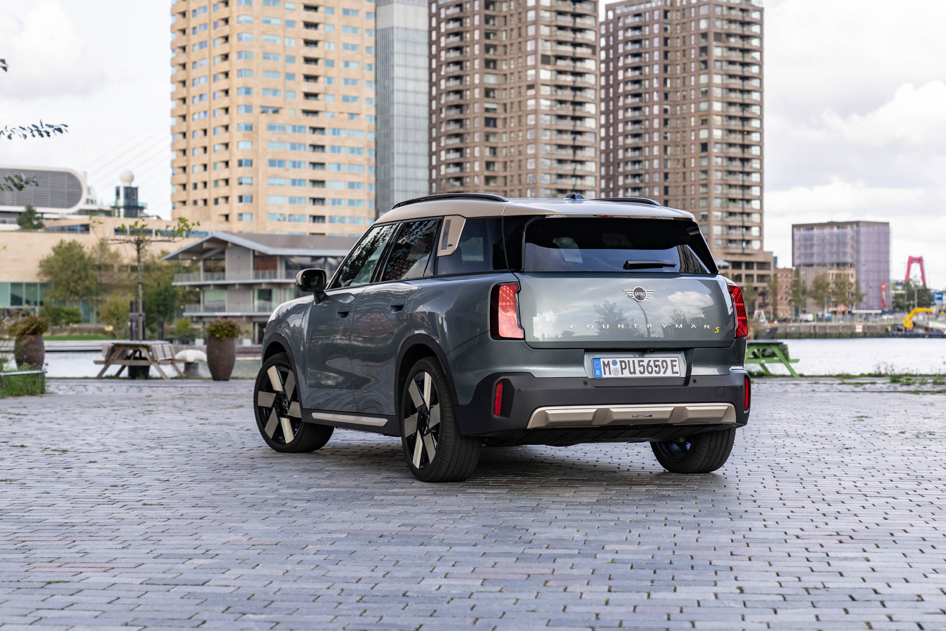 MINI Countryman SE ALL4 2023 31