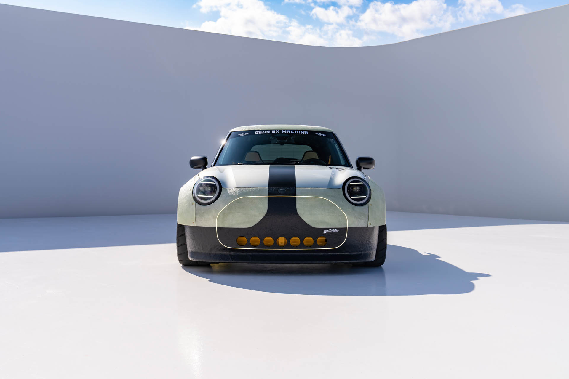 mini john cooper works the skeg 04