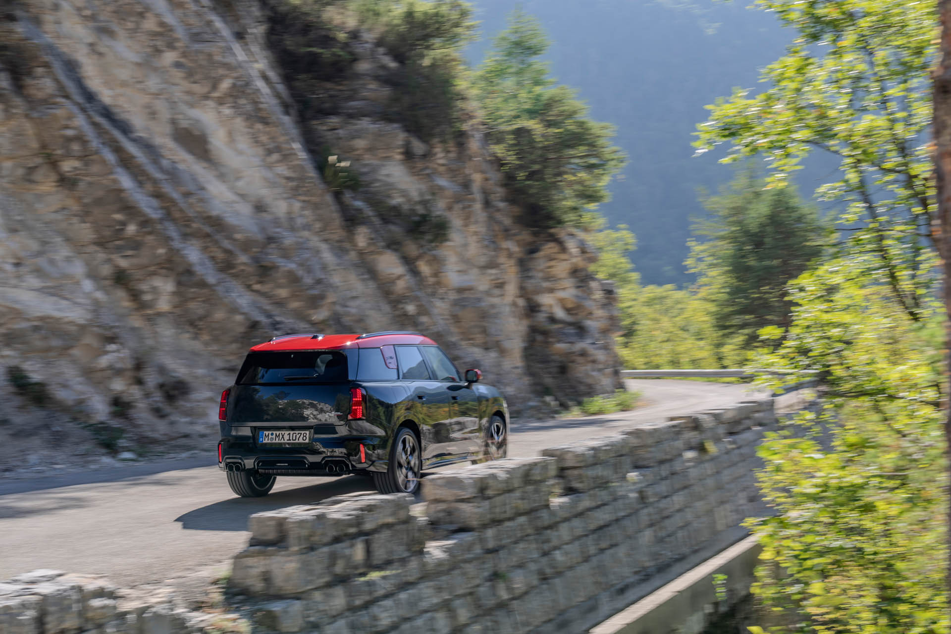MINI John Cooper Works Countryman 2023 15