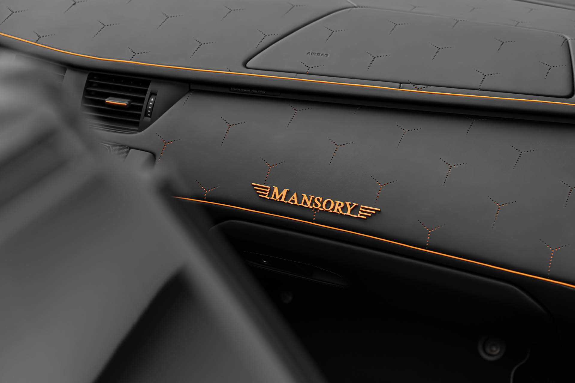 MANSORY Carbonado GTS-20